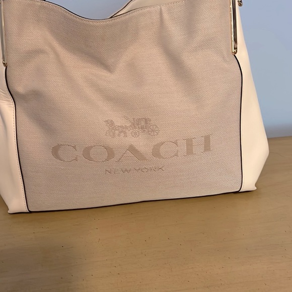 Coach Handbags - brand new coach whitetag color wither in grey sip in the medikam